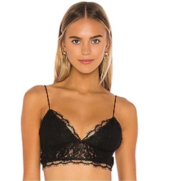 House of Harlow 1960 X REVOLVE Kameron Bralette in Noir Black Chantilly Lace S